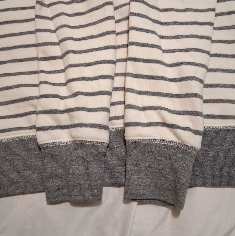 Abercrombie & Fitch Striped Cowl Neck Sweater Fleece Cream/ Gray SzL Sherpa - Picture 9 of 13